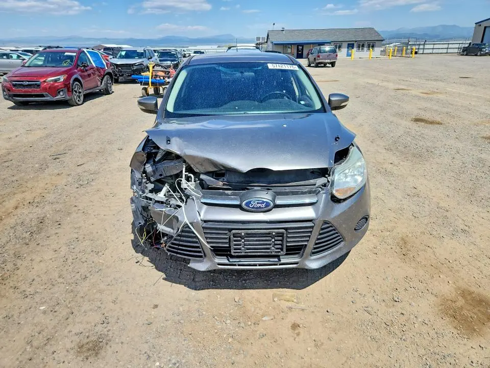 2013 FORD FOCUS SE  