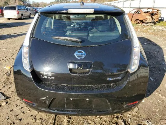 2016 NISSAN LEAF SV  