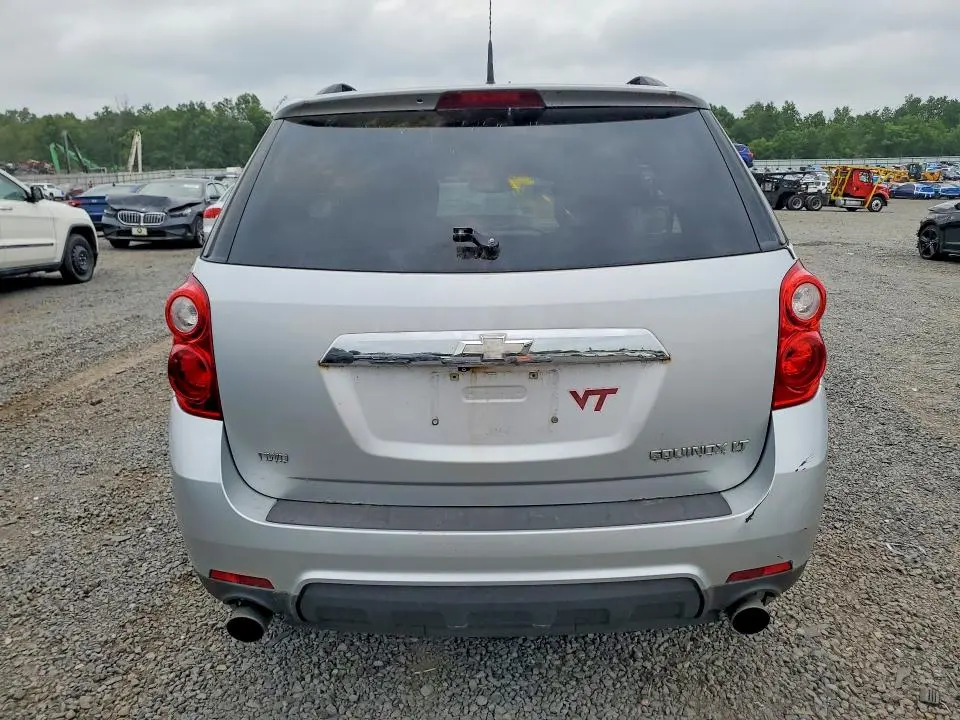 2010 CHEVROLET EQUINOX LT  