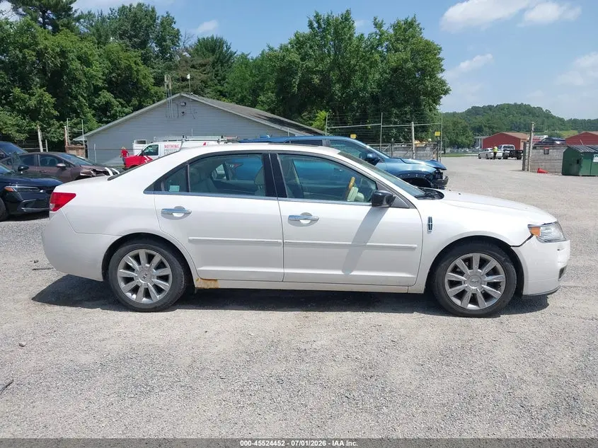 2010 LINCOLN MKZ  