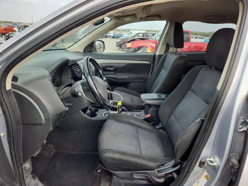 2016 MITSUBISHI OUTLANDER SE  