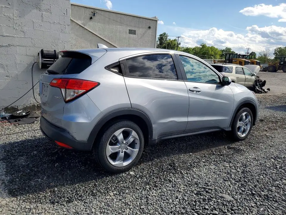 2020 HONDA HR-V LX  