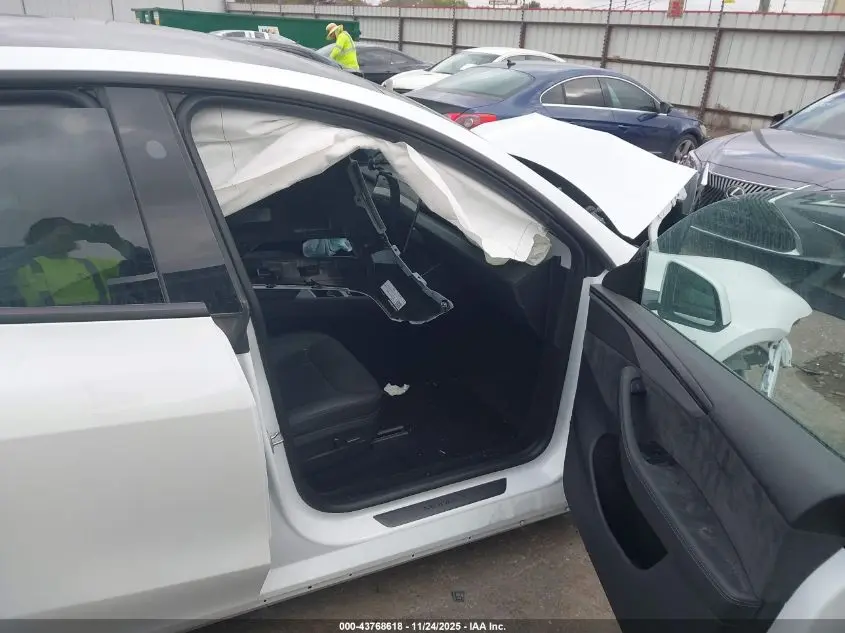 2026 TESLA MODEL Y LONG RANGE DUAL MOTOR ALL-WHEEL DRIVE