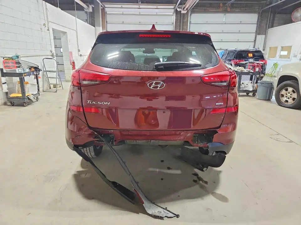 2019 HYUNDAI TUCSON SE  