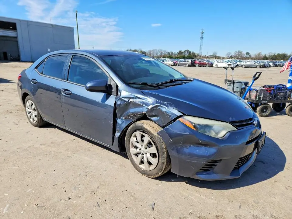 2015 TOYOTA COROLLA LE  