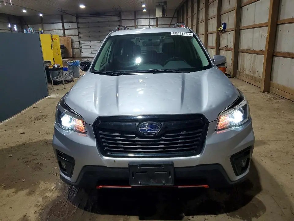 2019 SUBARU FORESTER   