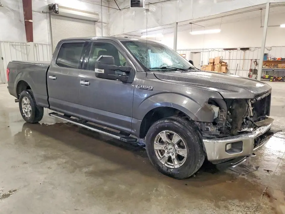 2015 FORD F150 SUPERCREW  