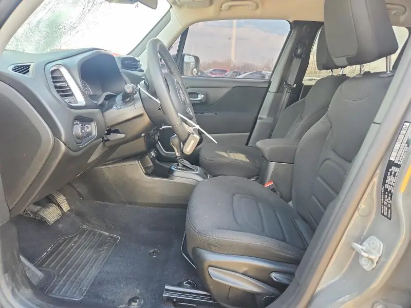 2021 JEEP RENEGADE LATITUDE  