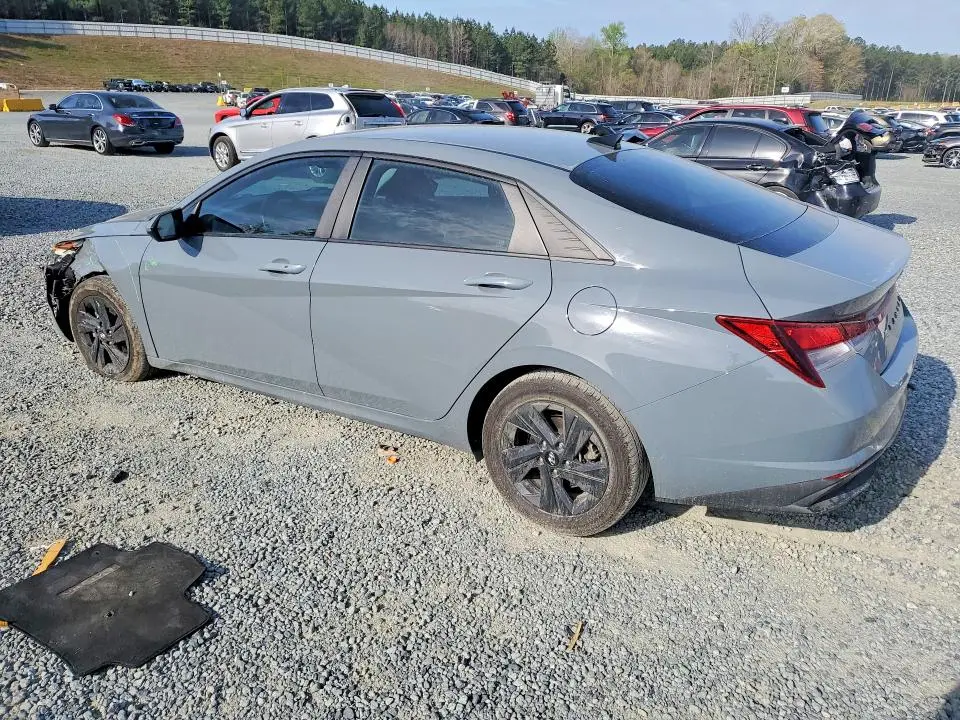 2021 HYUNDAI ELANTRA SEL  
