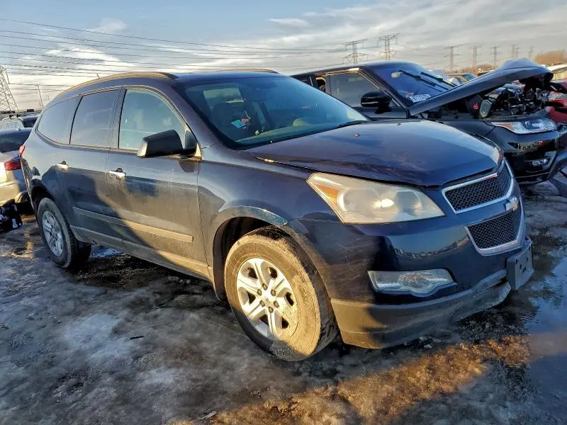 2011 CHEVROLET TRAVERSE LS  