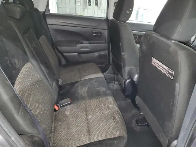 2016 MITSUBISHI OUTLANDER SPORT ES  