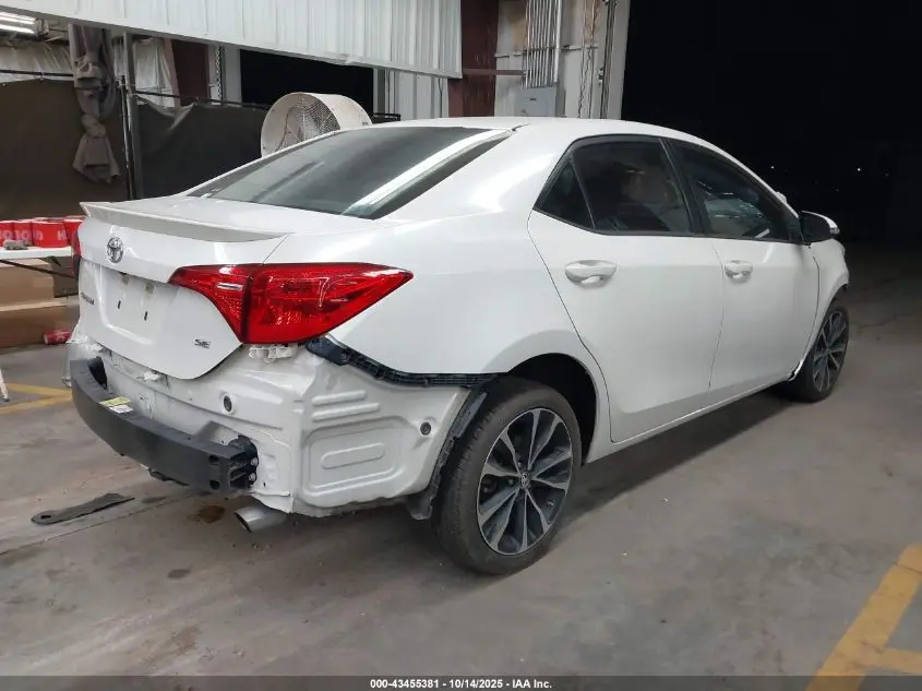 2017 TOYOTA COROLLA SE