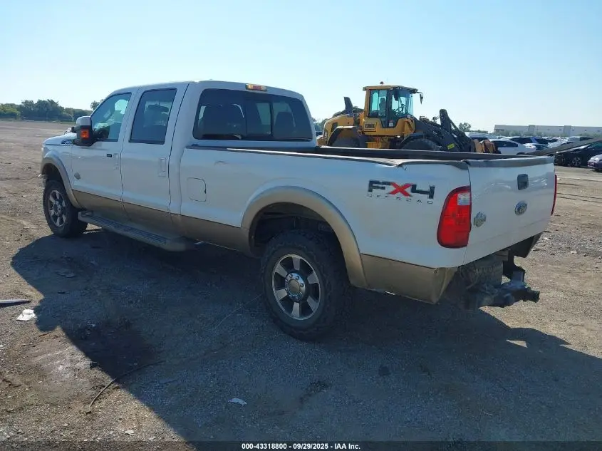 2011 FORD F-250 LARIAT