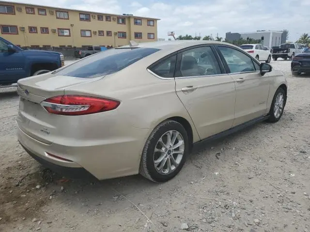 2019 FORD FUSION SE  