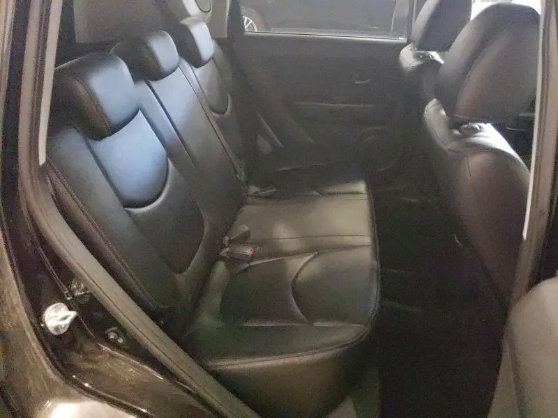 2010 KIA SOUL +  