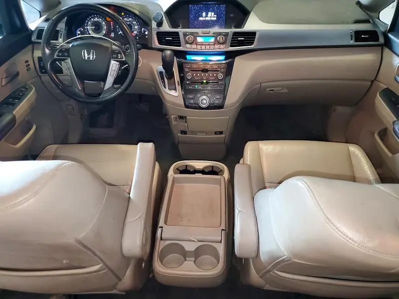 2011 HONDA ODYSSEY TOURING  