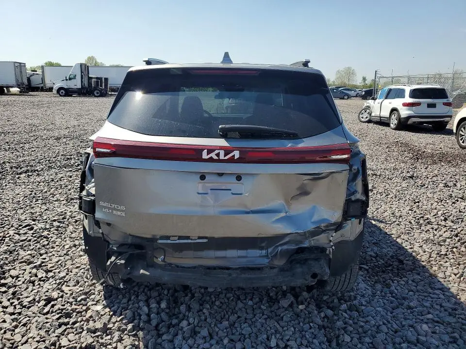 2024 KIA SELTOS S  