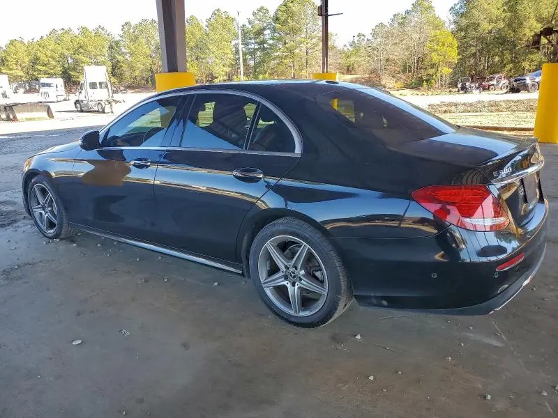 2017 MERCEDES-BENZ E 300  