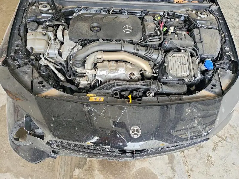 2025 MERCEDES-BENZ CLA 250 4MATIC  