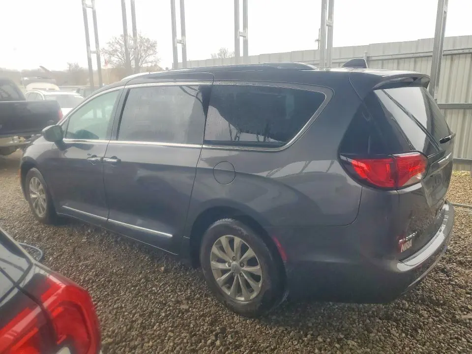 2018 CHRYSLER PACIFICA TOURING L PLUS  