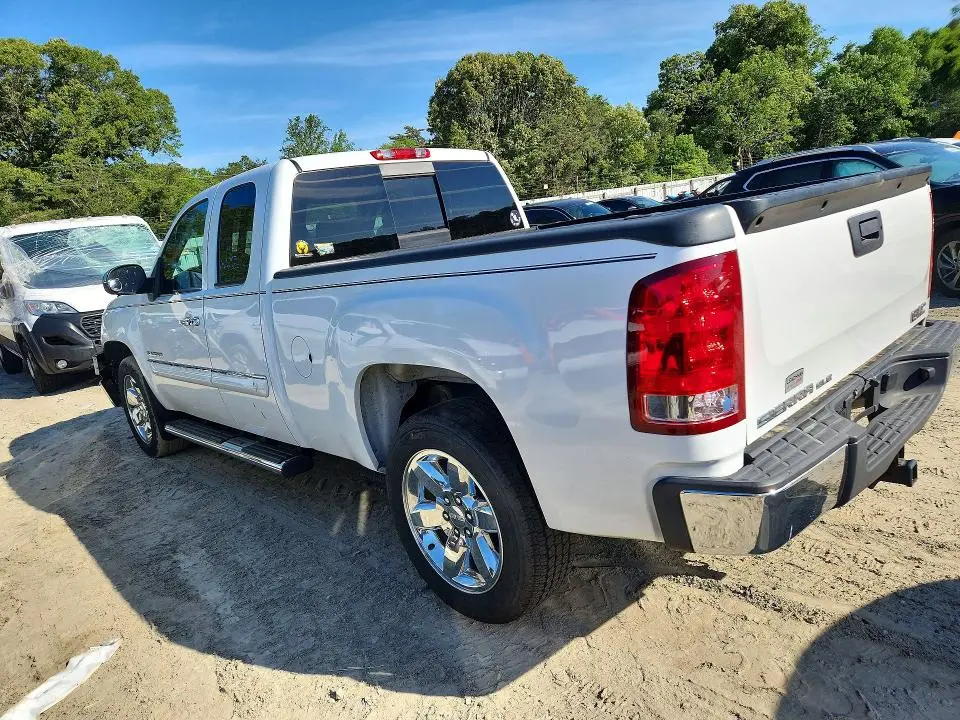2013 GMC SIERRA K1500 SLE  