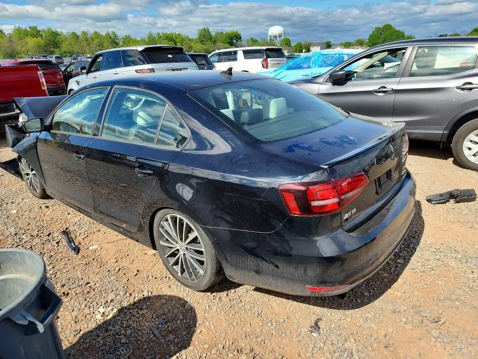 2016 VOLKSWAGEN JETTA SPORT  