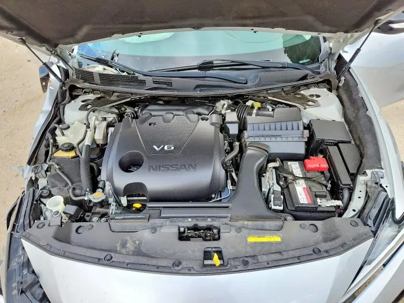 2021 NISSAN MAXIMA SV  