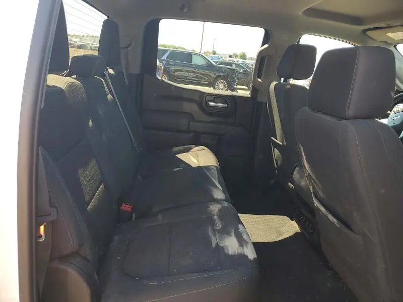 2021 CHEVROLET SILVERADO K1500 LT  