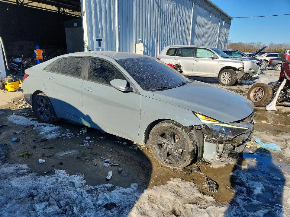 2021 HYUNDAI ELANTRA SEL  