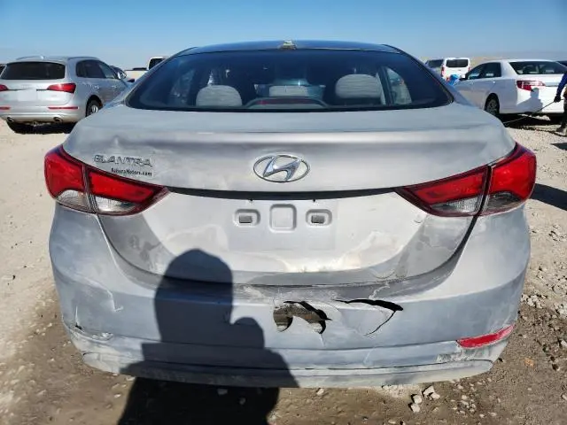 2016 HYUNDAI ELANTRA SE  