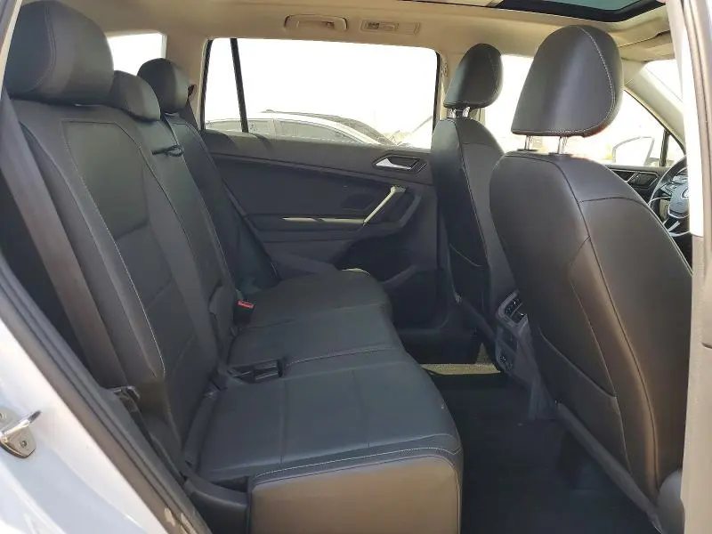 2019 VOLKSWAGEN TIGUAN SE/SEL/SEL R-LINE JET-BLACK/SE  