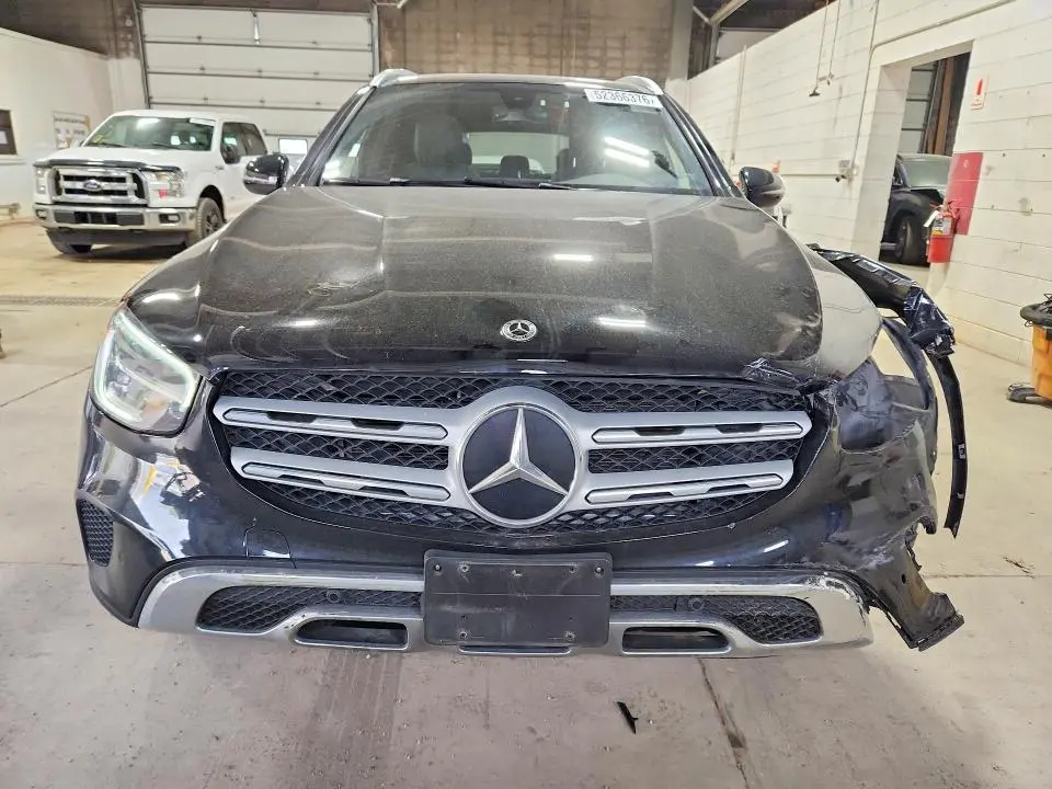 2021 MERCEDES-BENZ GLC 300 4MATIC  