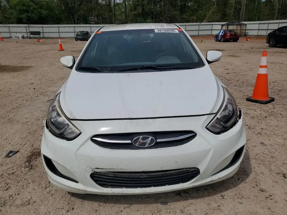 2015 HYUNDAI ACCENT GS  