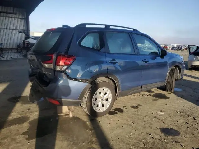 2021 SUBARU FORESTER   