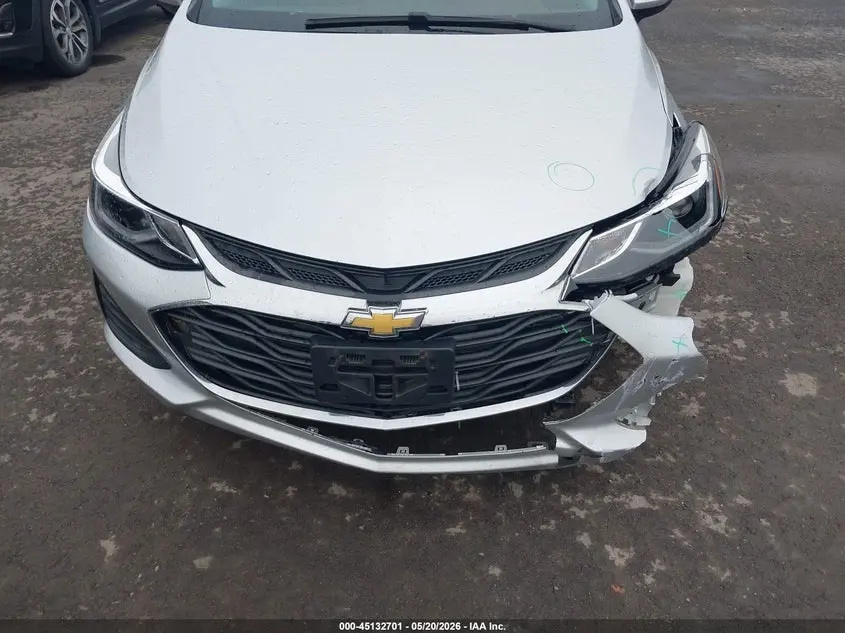 2019 CHEVROLET CRUZE LT