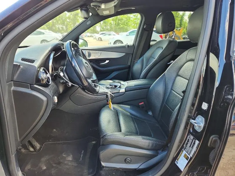 2019 MERCEDES-BENZ GLC 300 4MATIC  