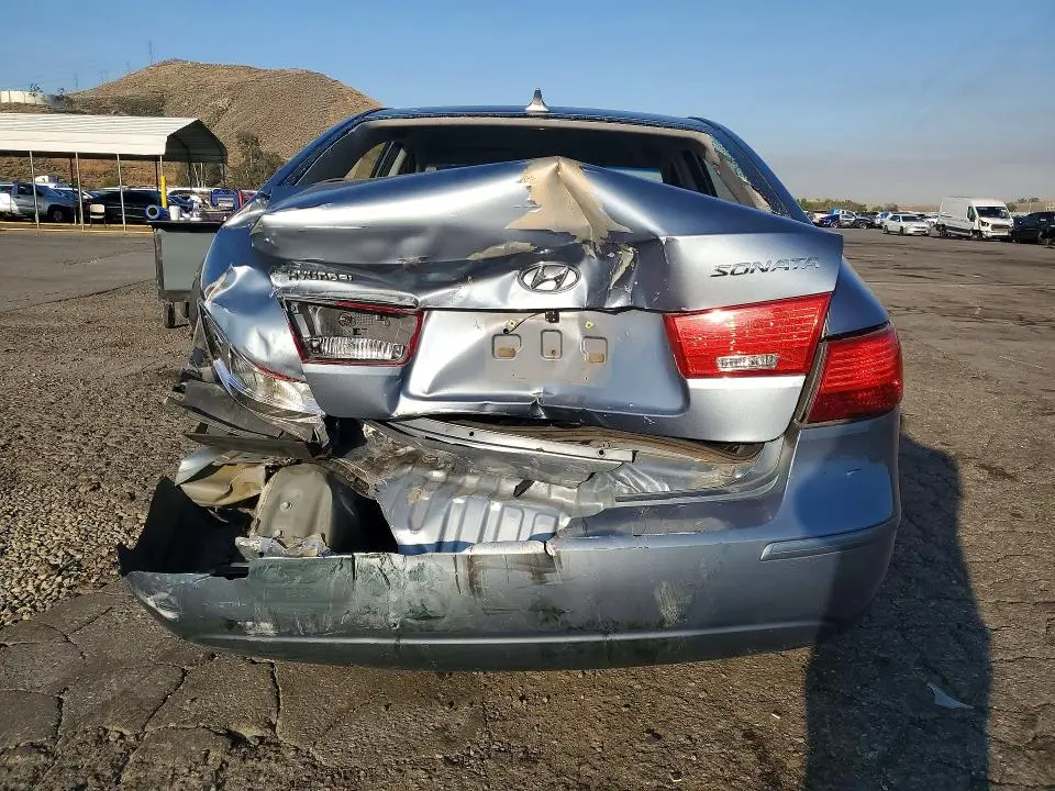 2010 HYUNDAI SONATA GLS  