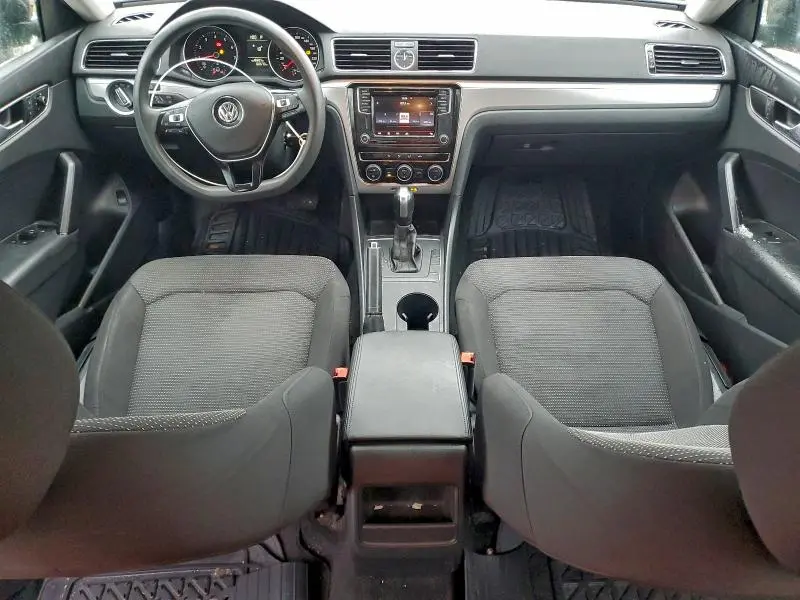 2016 VOLKSWAGEN PASSAT S  