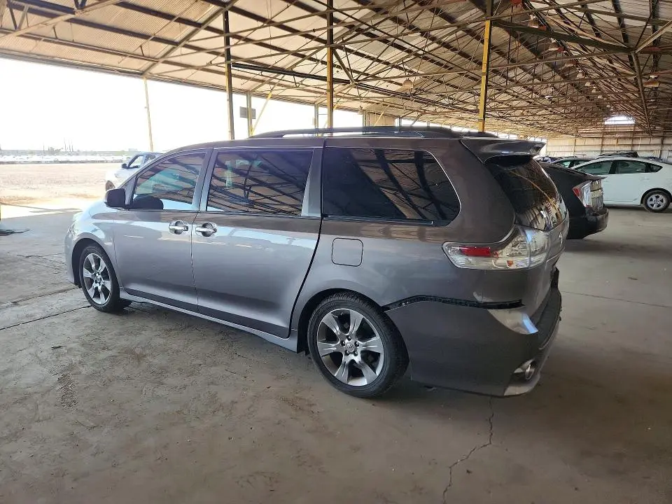 2014 TOYOTA SIENNA SPORT  