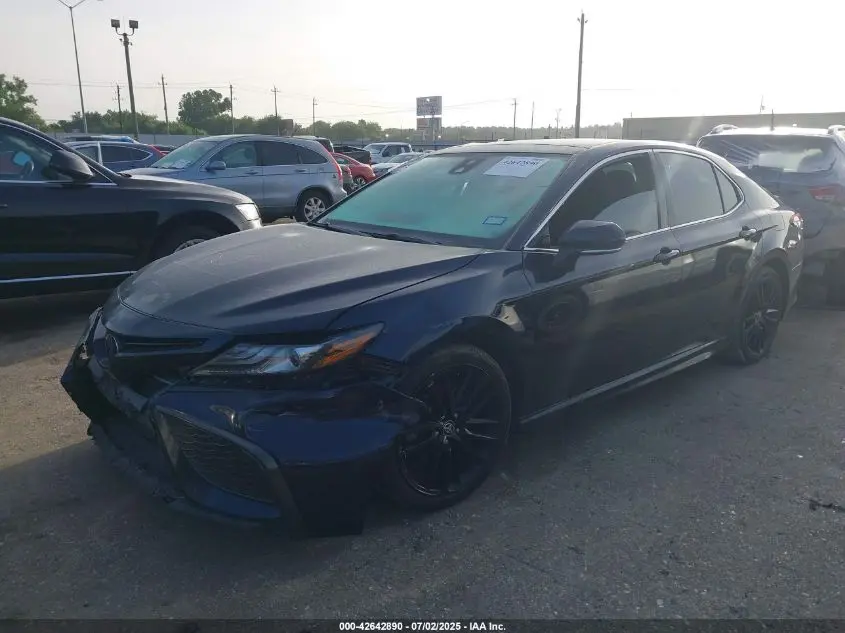 2021 TOYOTA CAMRY XSE