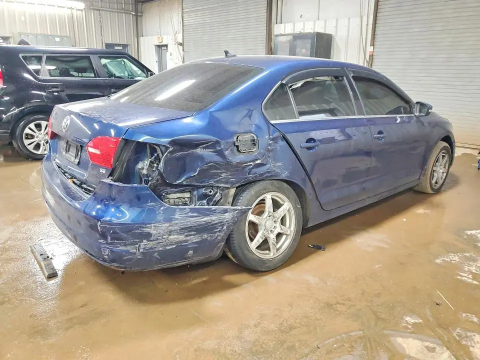 2014 VOLKSWAGEN JETTA SE  