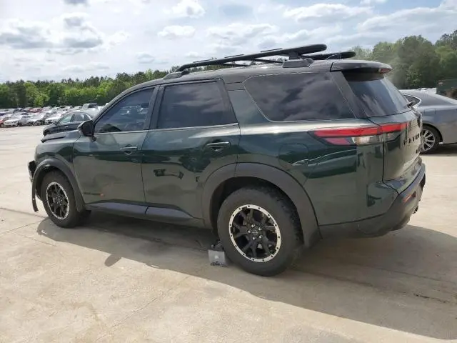 2023 NISSAN PATHFINDER SV  