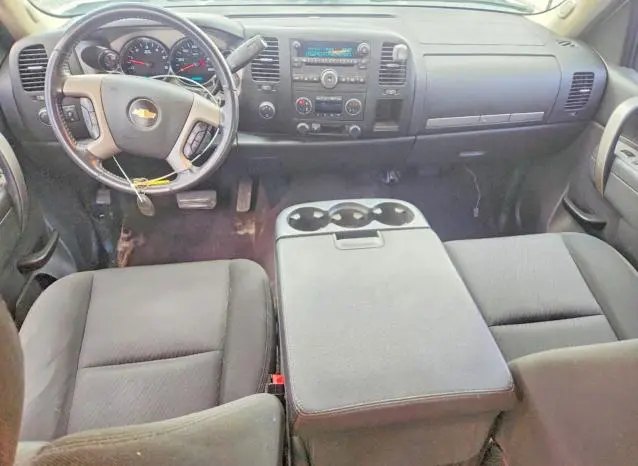 2011 CHEVROLET SILVERADO K1500 LT  