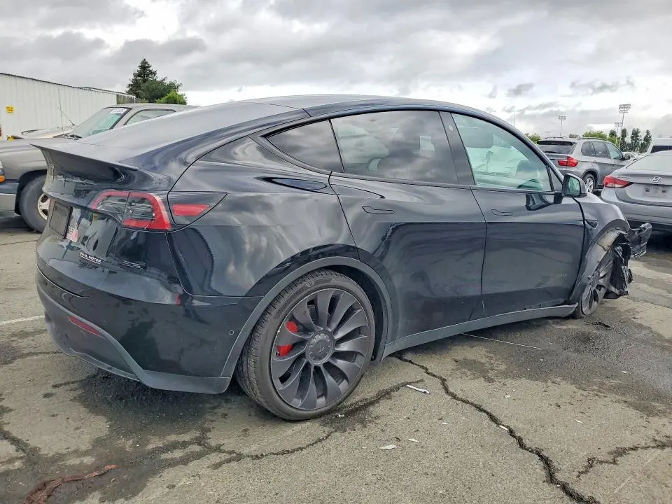2022 TESLA MODEL Y   