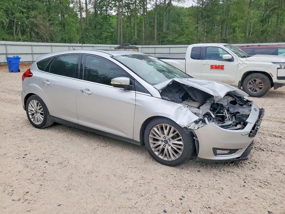 2015 FORD FOCUS TITANIUM  
