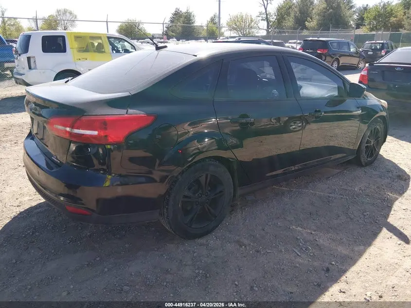 2016 FORD FOCUS SE