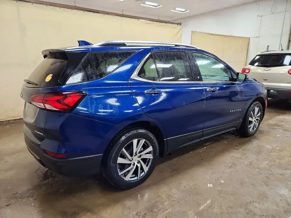 2022 CHEVROLET EQUINOX PREMIER  