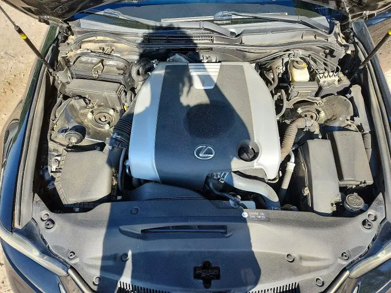 2017 LEXUS IS 300  