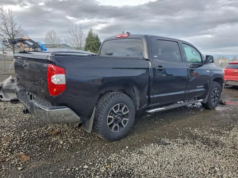 2020 TOYOTA TUNDRA CREWMAX SR5  