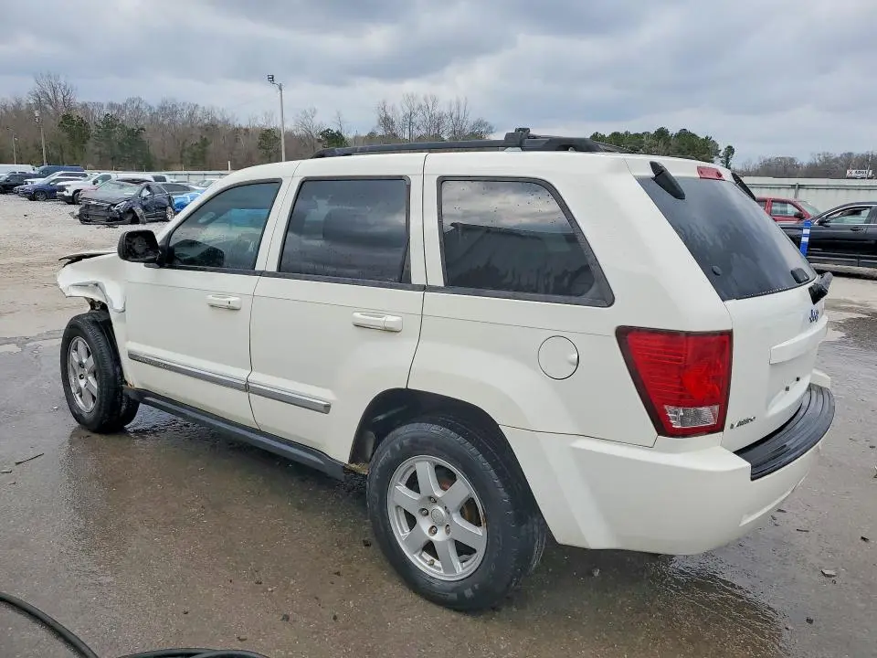 2010 JEEP GRAND CHEROKEE LAREDO  